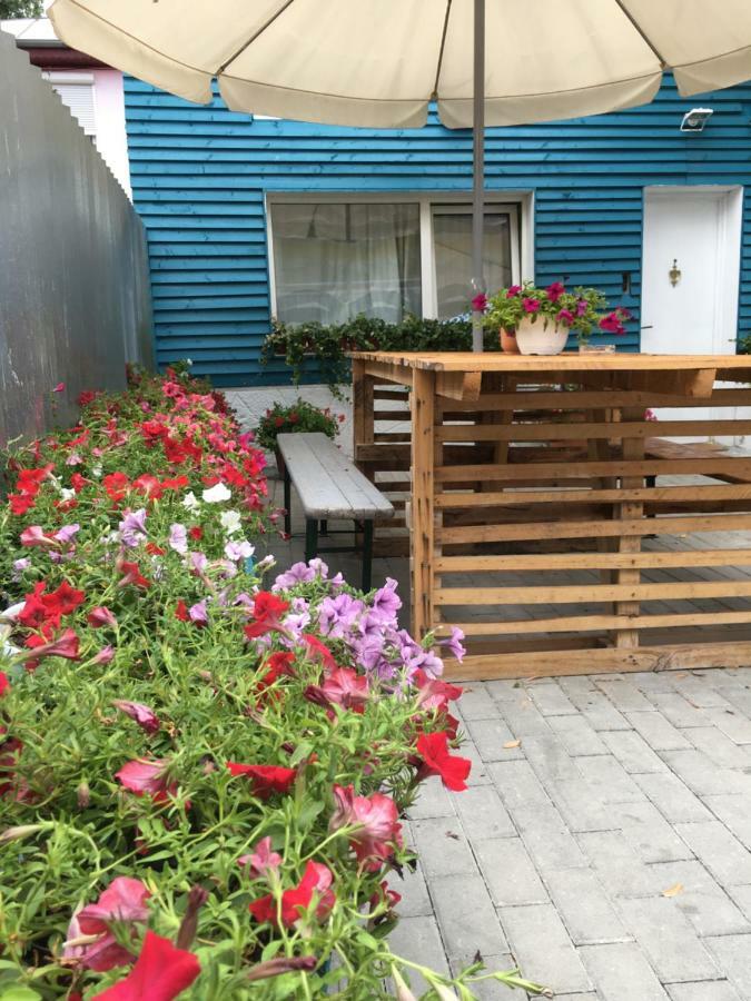 Banat 4 Hostel Букурещ Екстериор снимка